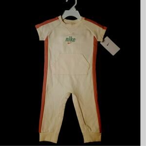 NWT Nike Baby Girl Toddler 12M Jumpsuit Coverall Graphic Logo Cream Pink Soft